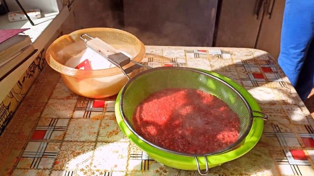 СЕЗОН ЗАКРЫТ!!! ИДЕАЛЬНАЯ НАЧИНКА В ВЫПЕЧКУ ИЛИ К ЧАЮ!! ГУСТОЙ МАЛИНОВЫЙ ДЖЕМ БЕЗ КОСТОЧЕК. смотреть онлайн