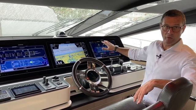 Azimut Grande 27METRI | All You Need To Know смотреть онлайн
