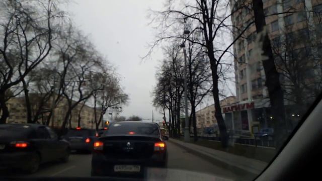 Екатеринбург В ресторане Вилка-Ложка Ржём и поем