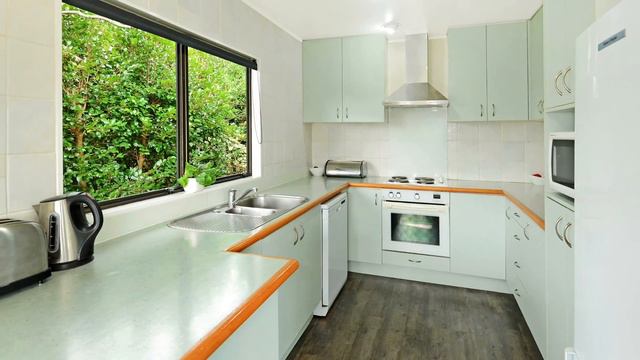 177 Manuka Road, Glenfield - David Holton смотреть онлайн