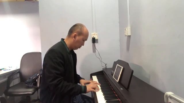 First touch on NUX WK-400 piano 🎹 смотреть онлайн
