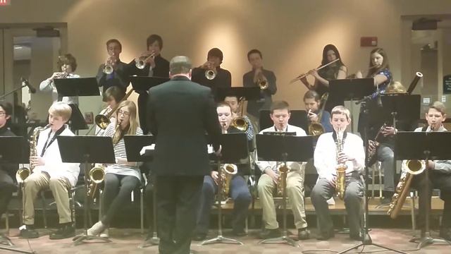 Frank Roberts playing trumpet with the Grand Haven jazz band 7th and 8th grade смотреть онлайн