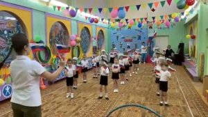 Разминка на спортивном празднике посвященном 23 февраля