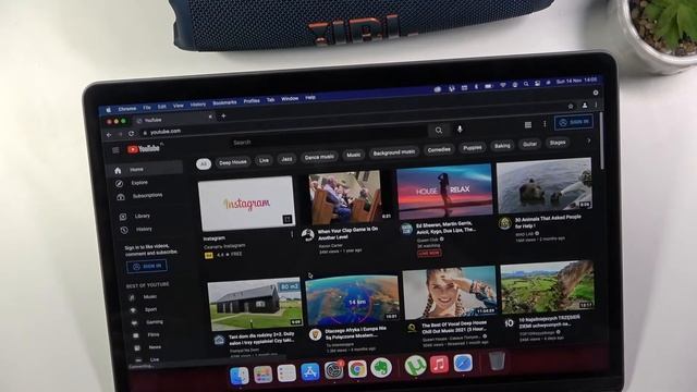 How to Connect JBL Charge 5 with MacBook? смотреть онлайн