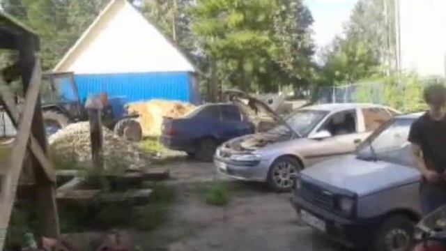 Герда ремонтирует авто смотреть онлайн