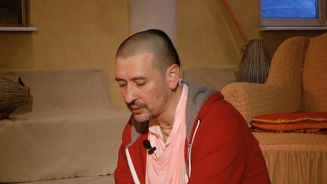 "Шри Лагху-чандрика-бхашья" part 33 | Лекция в Лахте 2019/05/07 смотреть онлайн
