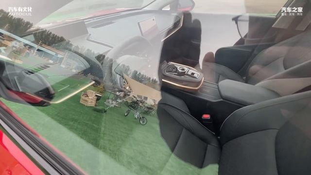 丰田不玩电动？刀片电池续航超600，调校操控好，合资电动再发力 смотреть онлайн