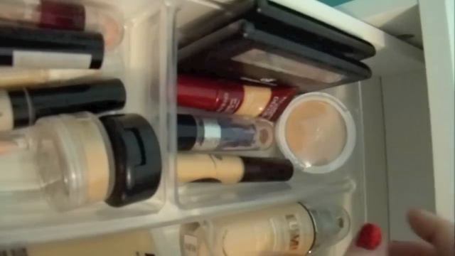 Makeup Collection смотреть онлайн