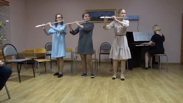 Чайковский "Танец пастушков и пастушек" в исп. 3-х флейт и ф-но смотреть онлайн