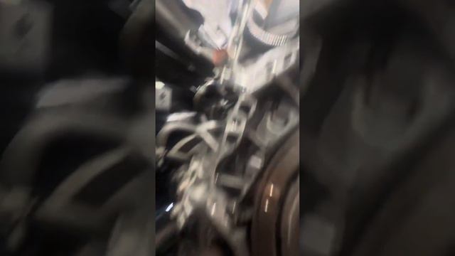 Honda accord hybrid 2019 engine swap #honda #mechanic смотреть онлайн