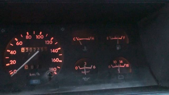 Nissan Patrol 1987. Instrument panel смотреть онлайн