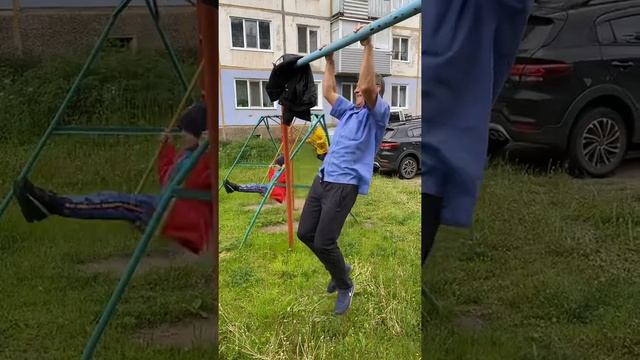 Турник. Подтягивания в 60 лет. Канск. смотреть онлайн