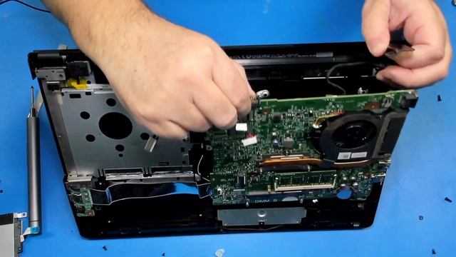 Dell Inspiron 15 3558 - DC Power Jack Replacement and SSD Upgrade смотреть онлайн