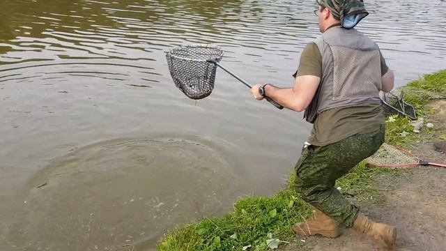 Рыбалка в Лагуне. Ловля форели летом. смотреть онлайн