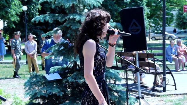 День пограничника в Клинцах. "А на плечах у нас зеленые погоны!" Фрагмент мероприятия. смотреть онлайн