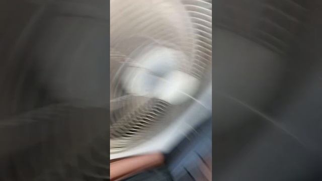 Testing my uncle lg neo plasma trialsplit air conditioner in cool Mode смотреть онлайн