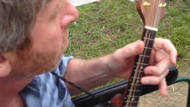 Song Breaks out during Horse Carriage Ride in Costa Rica смотреть онлайн