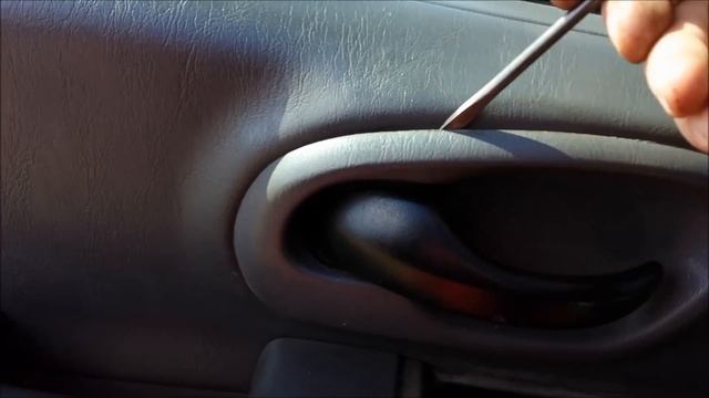 1997-2003 Ford F-150 Door Panel Removal смотреть онлайн