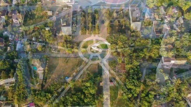 Маленький городок в устье реки Дон. Азов. Квадрокоптер. смотреть онлайн