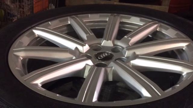 Оригинальные диски Audi Q7 New R20 SpeedLine смотреть онлайн