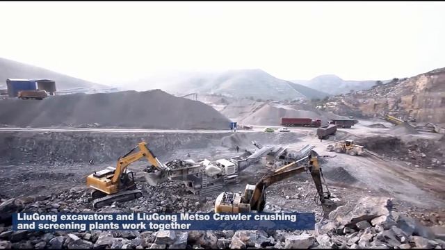 Спецтехника LiuGong на карьере..mp4