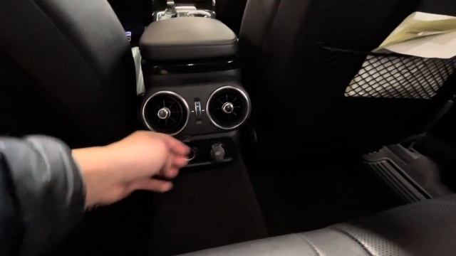 2020 Kia Stinger GT-Line RWD - Quick Walkaround смотреть онлайн