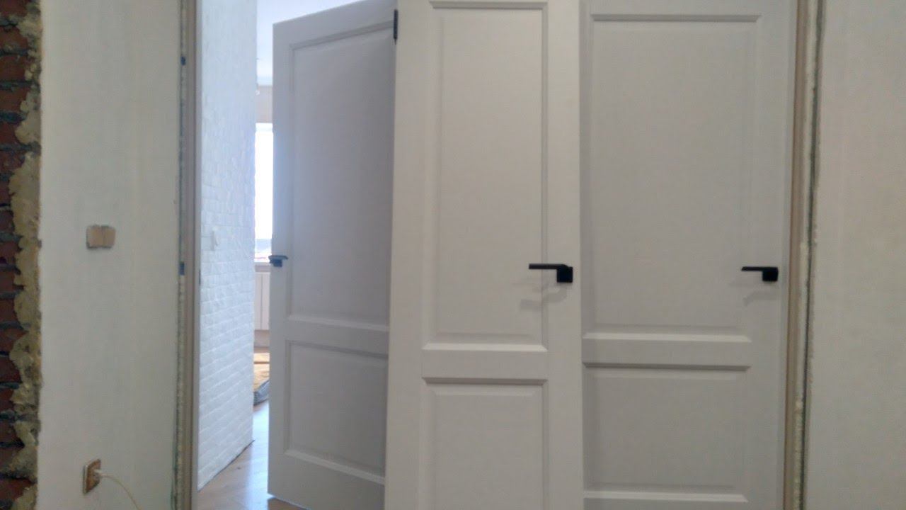 Показываю результат первого дня монтажа межкомнтаных дверей Волховец - есть косяки от производителя смотреть онлайн