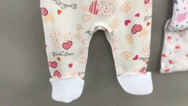 Комплект джемпер + ползунки евро, гладкий трикотаж, для девочки в ассорт. смотреть онлайн