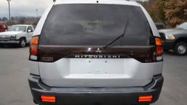 2002 Mitsubishi Montero - Asheville NC смотреть онлайн