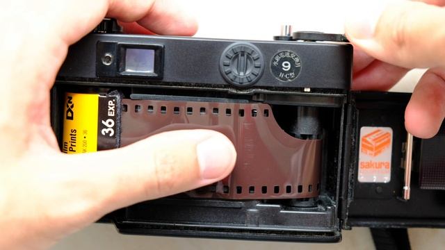 Konica C35 EF film camera tutorial смотреть онлайн