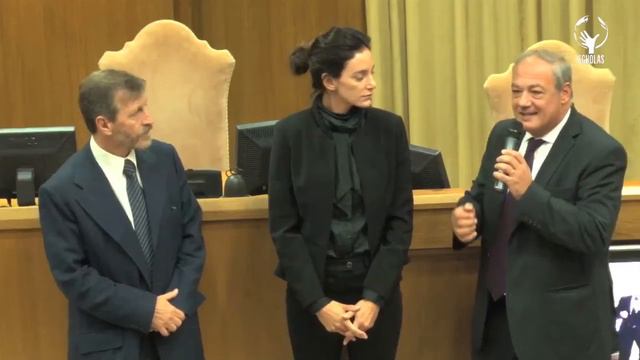 Luciana Aymar, la primera deportista mujer en plantar el Olivo por la Paz junto con Scholas. смотреть онлайн