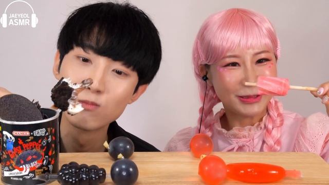 ASMR ICE CREAM BLACK PINK PARTY 다양한 블랙핑크 아이스크림 젤리 먹방 DESSERTS JELLY CANDY MUKBANG EATING SOUNDS モッパ смотреть онлайн