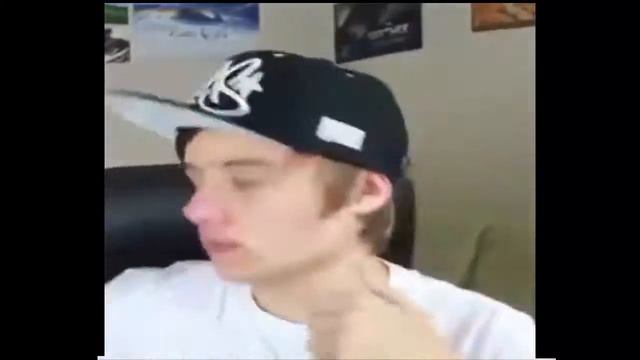 Vine#1 Когда не с кем пойти гулять смотреть онлайн