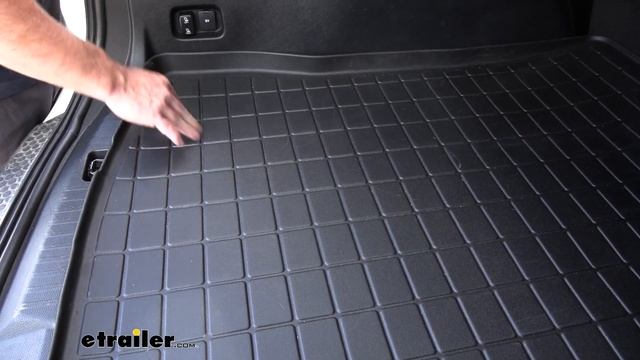 etrailer | WeatherTech Cargo Liner Review - 2017 Ford Edge смотреть онлайн