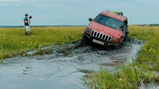 новая НИВА Серёги АУЕ vs пацанский ЧИРОК смотреть онлайн