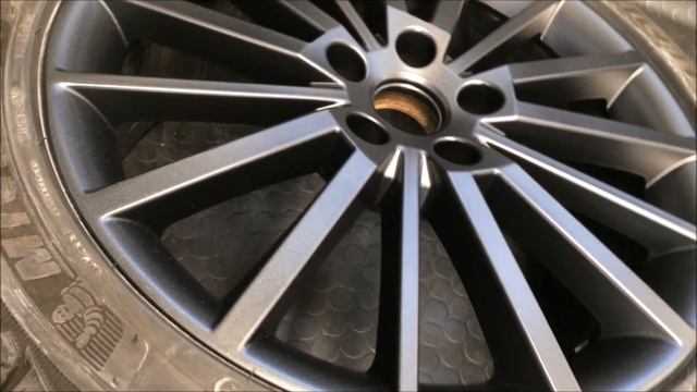 lf1.online Original Skoda Felgenfarbe Turini 5E0601025AF 5E0601025K 5E0601025AG Oktavia Superb AIO смотреть онлайн