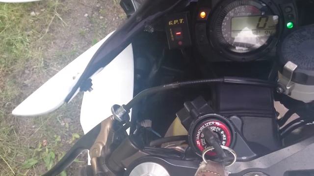 ZX10R 04r po wymianie pompy paliwa by Gilotyna смотреть онлайн