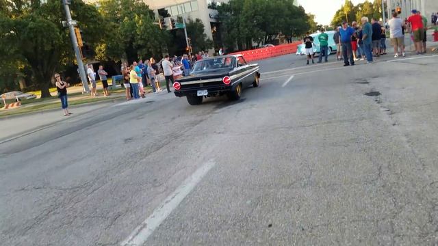 Blown Falcon смотреть онлайн