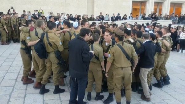 Israeli soldiers - Am Israel Chai (! עם ישראל חי)