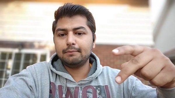 Gigabyte AORUS 15 XE4 | Laptop I bought after Coming to Canada