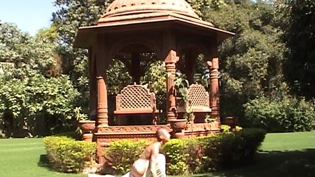 Приветствие Солнцу - оздоровительная гимнастика смотреть онлайн