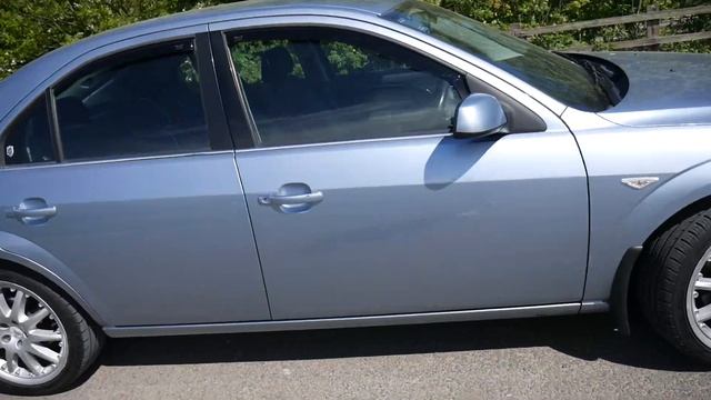 WHAT CAR CAN YOU BUY FOR £1000?! смотреть онлайн