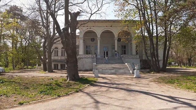 #Ukraine,Odessa/Санаторий им.Чкалова/Остатки старинных особняков/Дача Ашкенази/Разрушенная оранжере смотреть онлайн