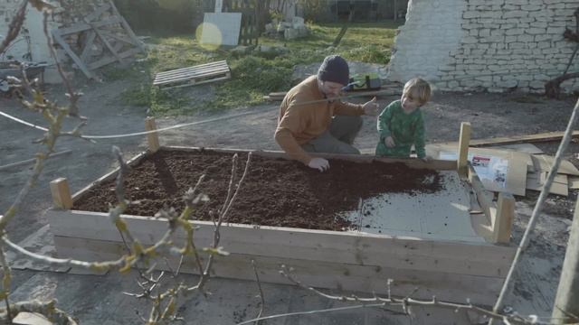 Restoring the barn and building a homestead смотреть онлайн