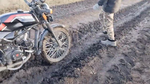 вы же знаете то что мой квадрик застрял и мой друг ещё застрял. смотреть онлайн