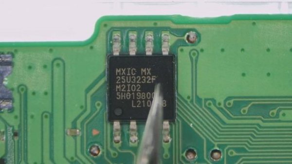 Hacking and flashing Game&Watch