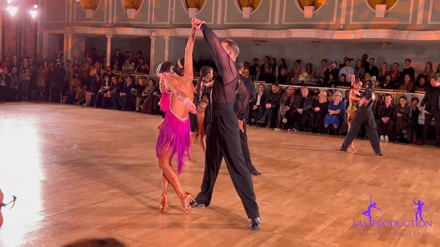 Troels Bager - Ina Jeliazkova | Rumba | Professionals Open - LA, NYDF 2022 смотреть онлайн
