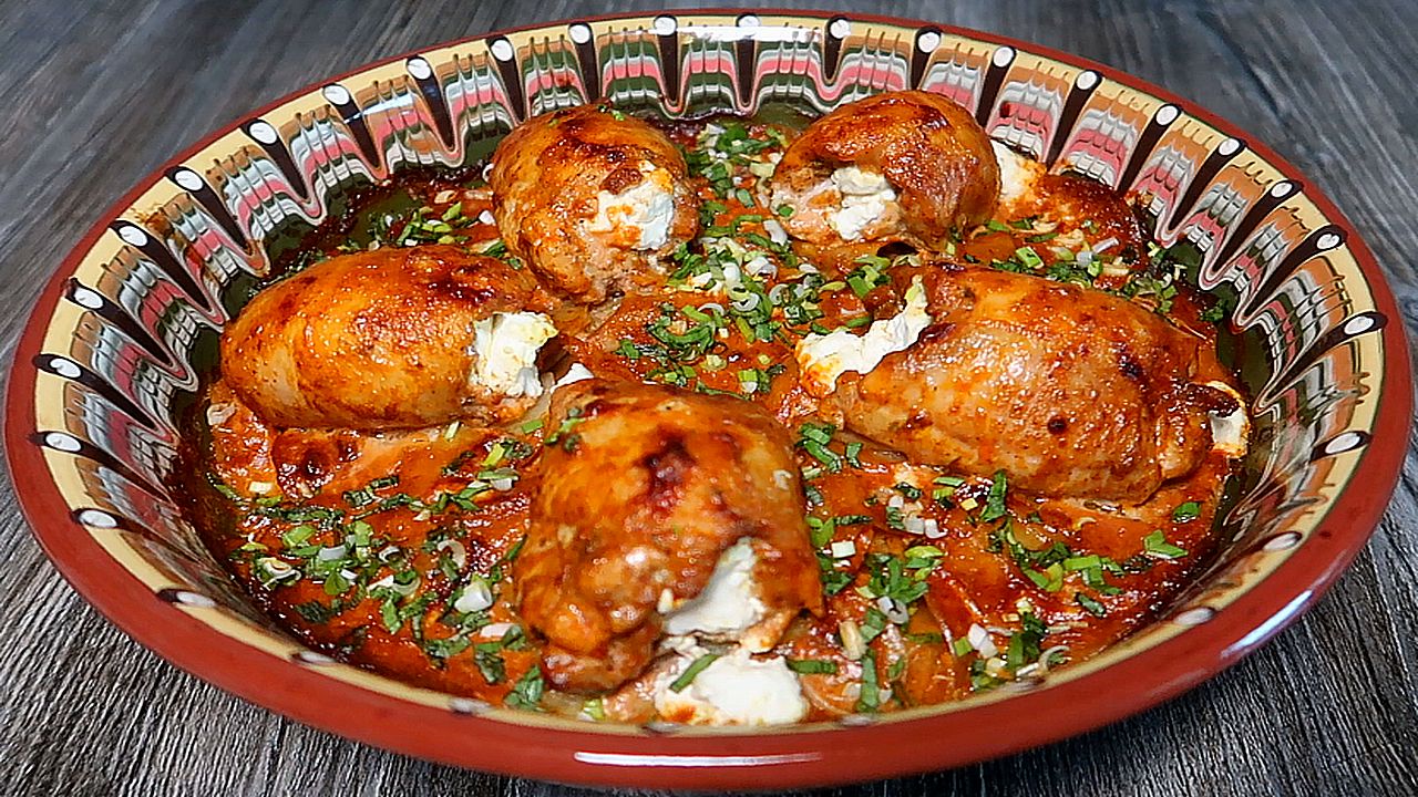 БЛЮДО КОТОРЫМ НИКОГДА НЕ НАЕШЬСЯ... РУЛЕТИКИ ИЗ КУРИЦЫ с ТВОРОЖНЫМ СЫРОМ.mp4 смотреть онлайн