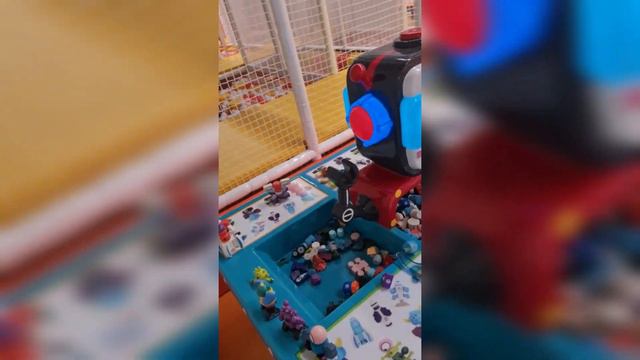 Детский игровой стол робот Bravebot смотреть онлайн