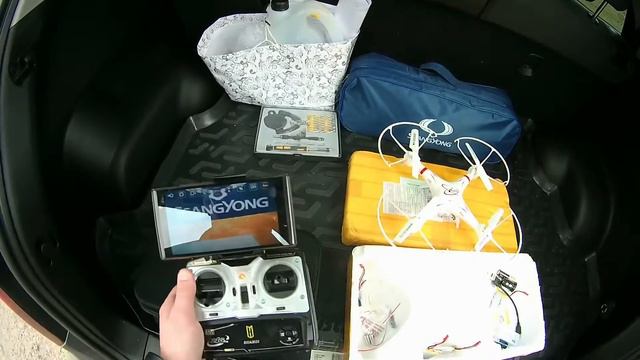 Первый полет на квадрокоптере HuanQi HQ 898B RC. смотреть онлайн
